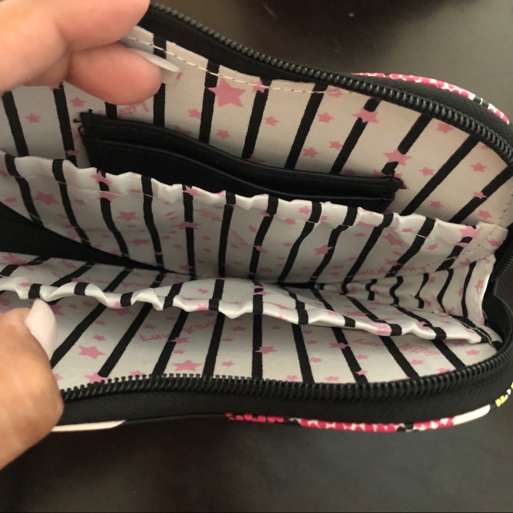 Luv Betsey Johnson Heart Stripes Fruit - Picture 3 of 3